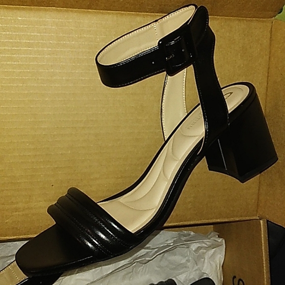 ☆NEW☆Super Sexy Ladies Chunky Block Heel Open Toe CL Chinese Laundry Black Heels - Picture 15 of 16